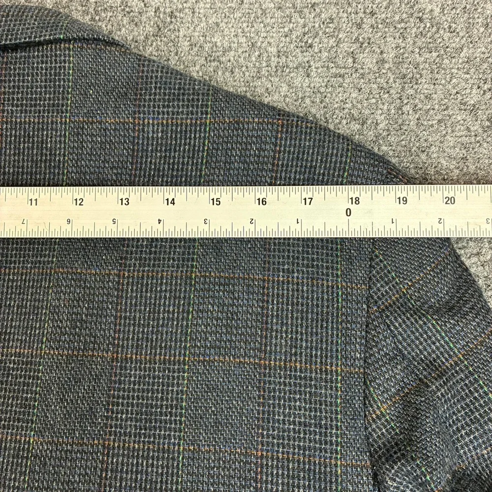 Haggar Mens Plaid Blazer Sport Coat Grey Blue Windowpane Two‎ Button Jacket 42